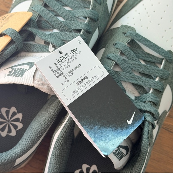 Nike Dunk Low Photon Dust/Vintage Green - Picture 8 of 8